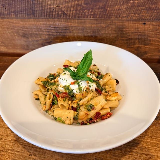 Rigatoni Burrata Al Limone.