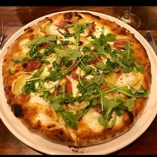 Fichi Pizza